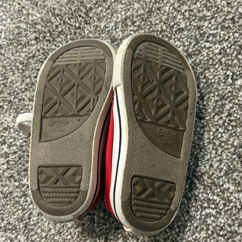 Red Toddler Converse - Picture 4 of 4